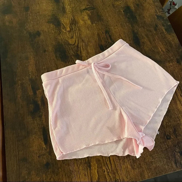 PLT light pink cozy shorts - Picture 4 of 8